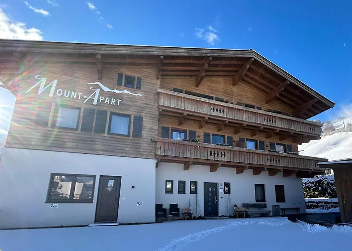 아파트 In Near The Lift