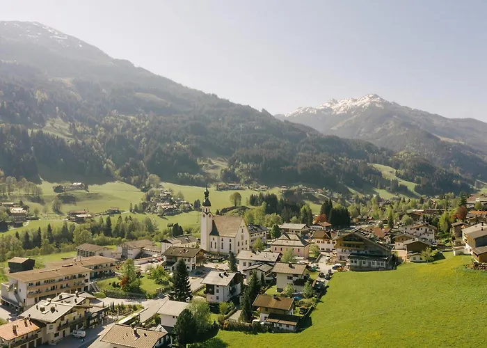 In Near The Lift 아파트 조크버그